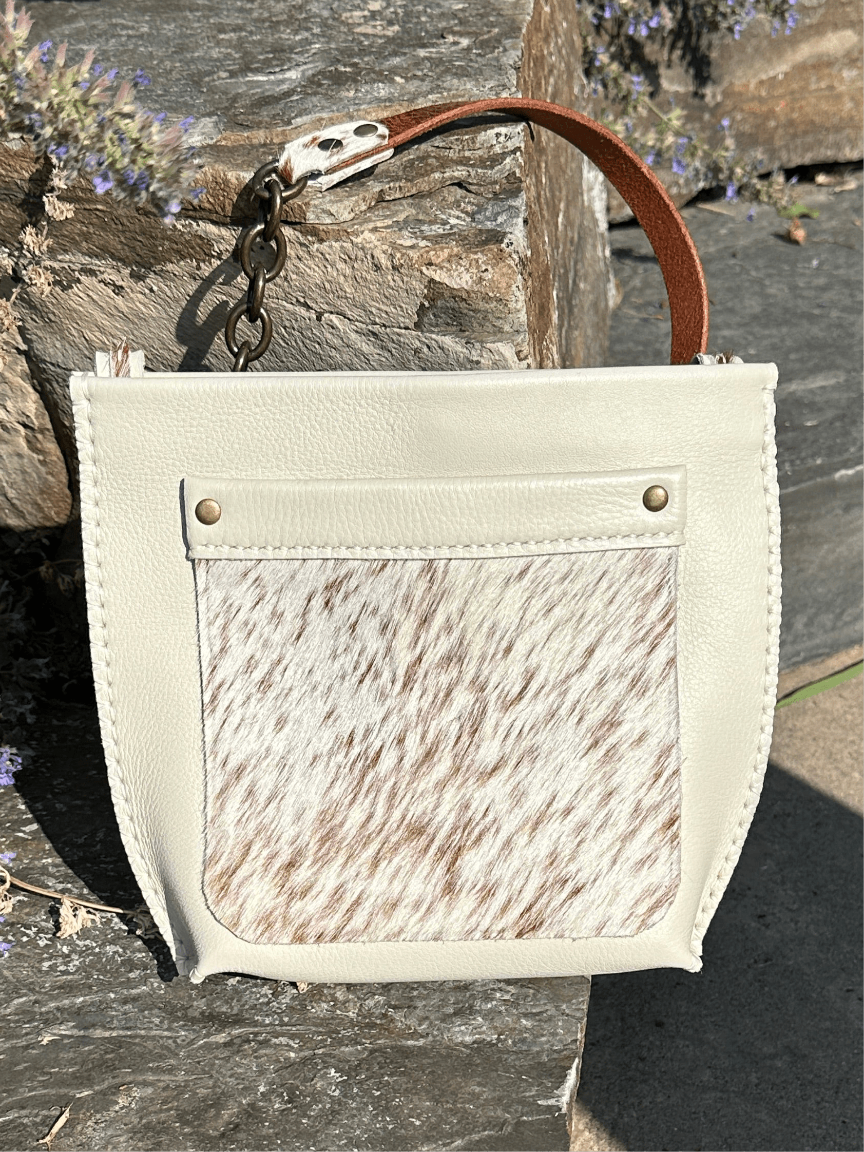 Bridger Leather Handbag Little Fawn Crema Shoulder Bag